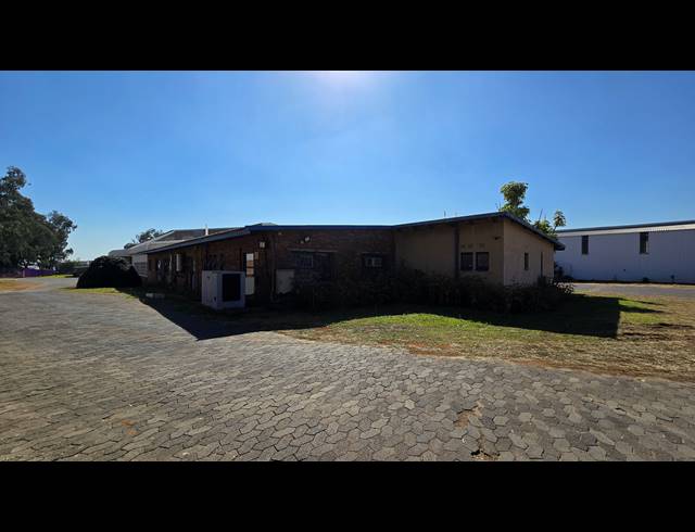6,225M² WAREHOUSE FOR SALE IN CHLOORKOP